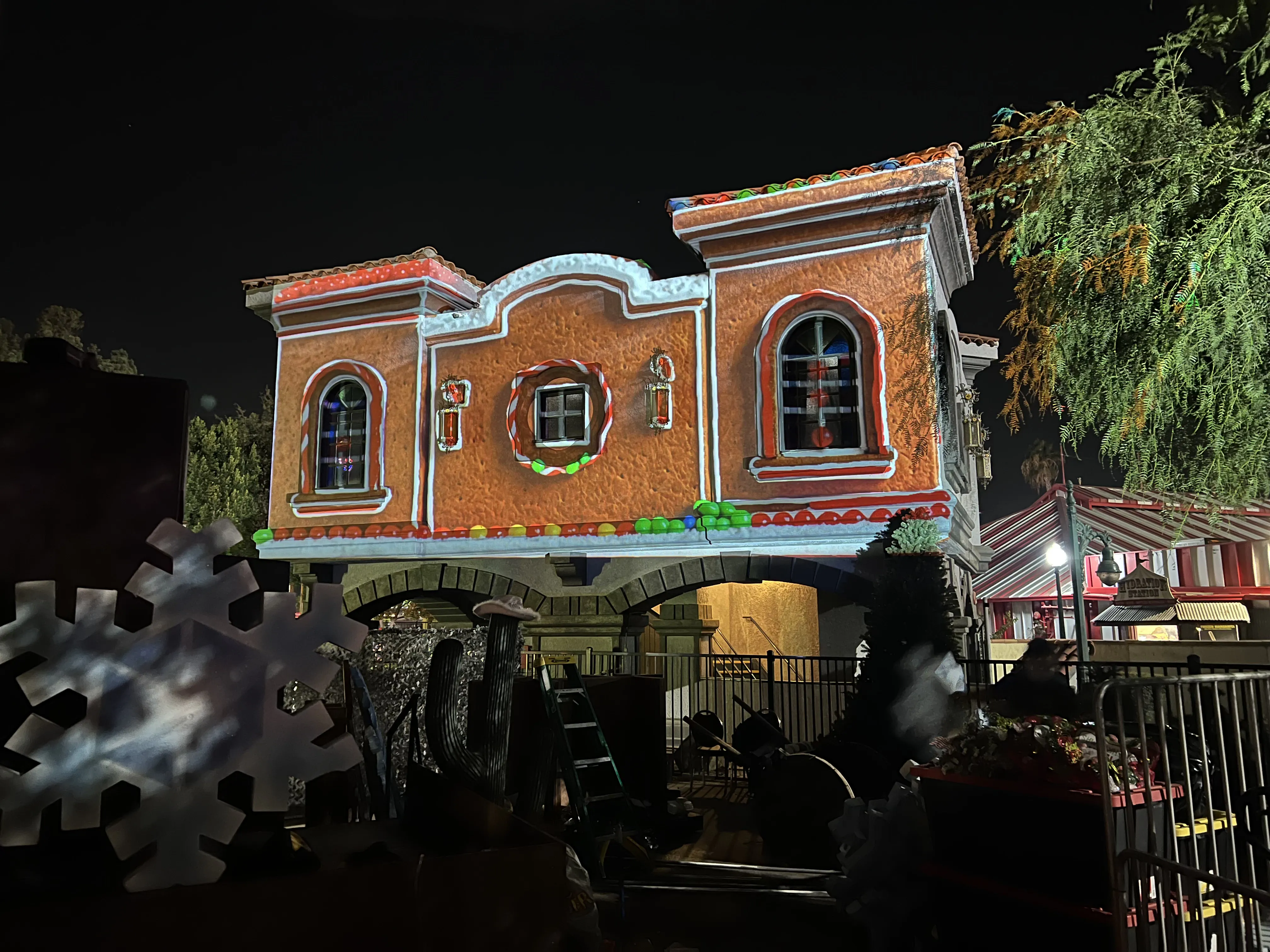 Christmas 2024 Projection Mapping